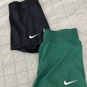 Nike Black and Green Athletic Spandex